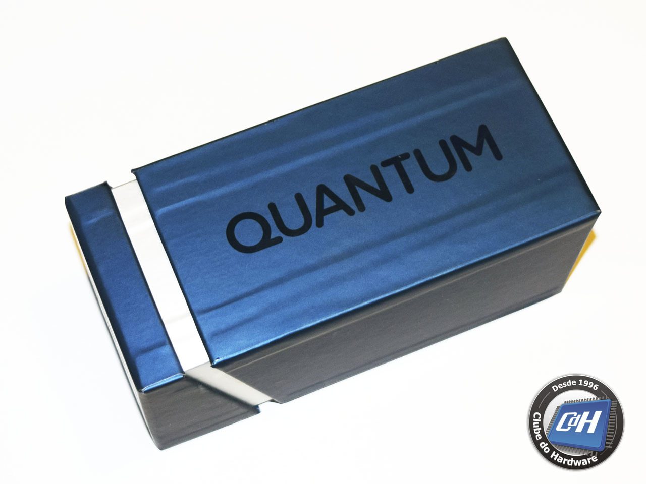 Teste do smartphone Quantum FLY - Smartphones - Clube do Hardware